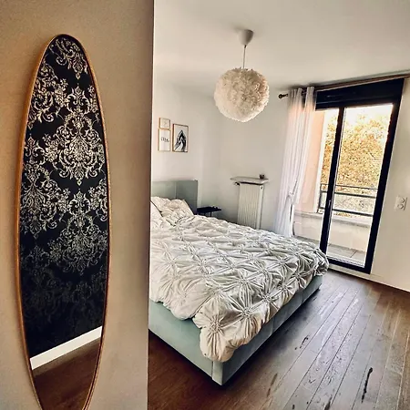 La Colombe Apartment *